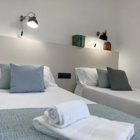 別荘 Amanecer En O Mar, Casa En Baiona Con Piscina