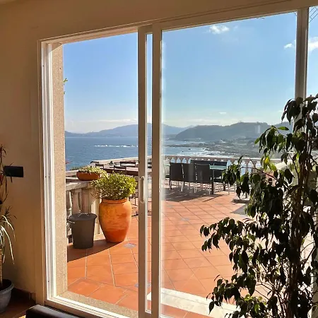 別荘 Amanecer En O Mar, Casa En Baiona Con Piscina
