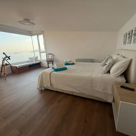 Amanecer En O Mar, Casa En Baiona Con Piscina Hébergement de vacances