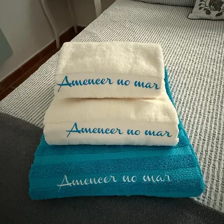 Amanecer En O Mar, Casa En Baiona Con Piscina 別荘