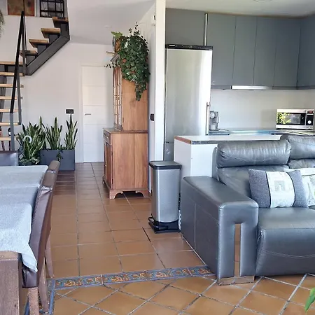 Amanecer En O Mar, Casa En Baiona Con Piscina Σπίτι διακοπών