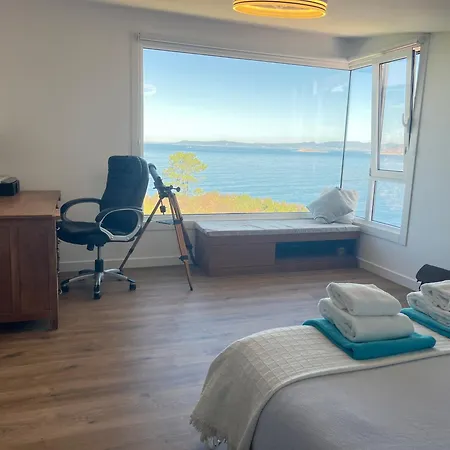 別荘 Amanecer En O Mar, Casa En Baiona Con Piscina *