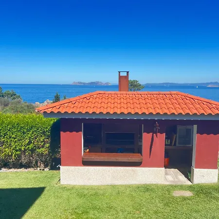 別荘 Amanecer En O Mar, Casa En Baiona Con Piscina As Mariñas