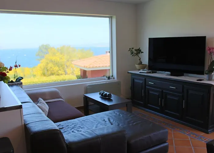 Amanecer En O Mar, Casa En Baiona Con Piscina