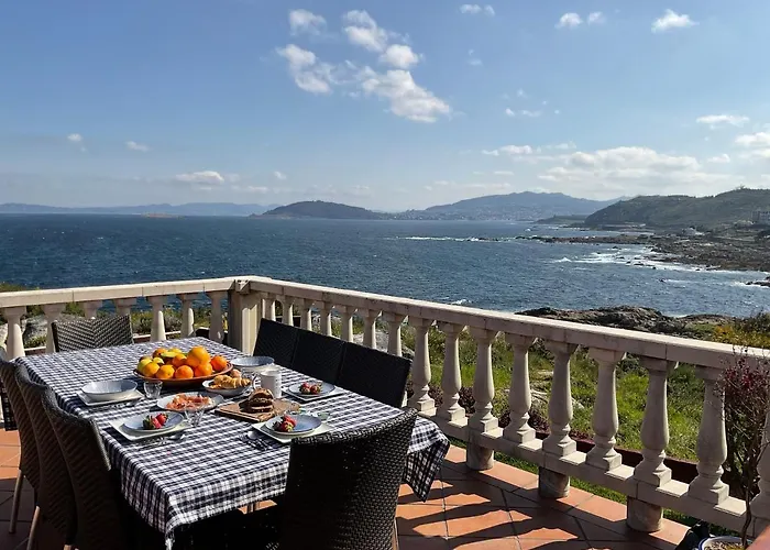 Hébergement de vacances Amanecer En O Mar, Casa En Baiona Con Piscina *