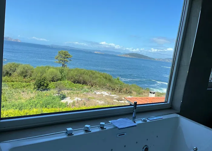 Hébergement de vacances Amanecer En O Mar, Casa En Baiona Con Piscina
