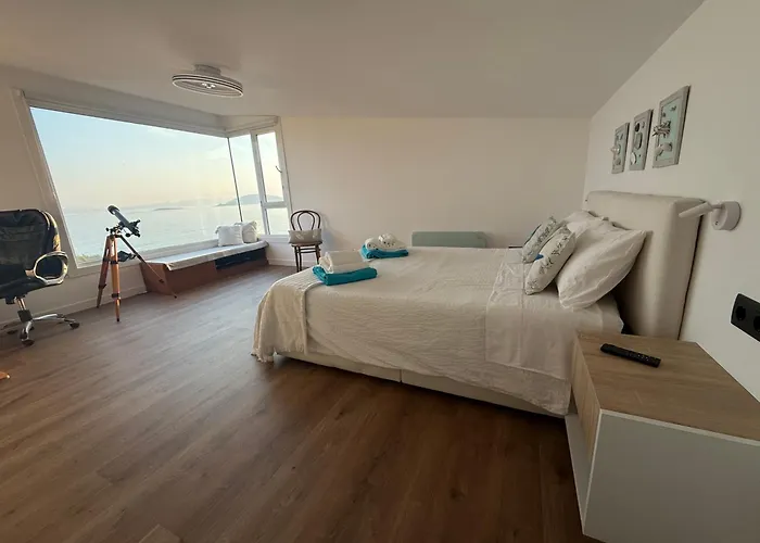 Amanecer En O Mar, Casa En Baiona Con Piscina Hébergement de vacances